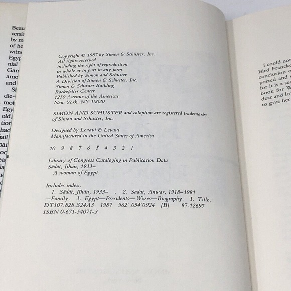 (Signed Inscription) Woman of Egypt by Jehan Sadat (1st Edition) - Picture 3 of 8